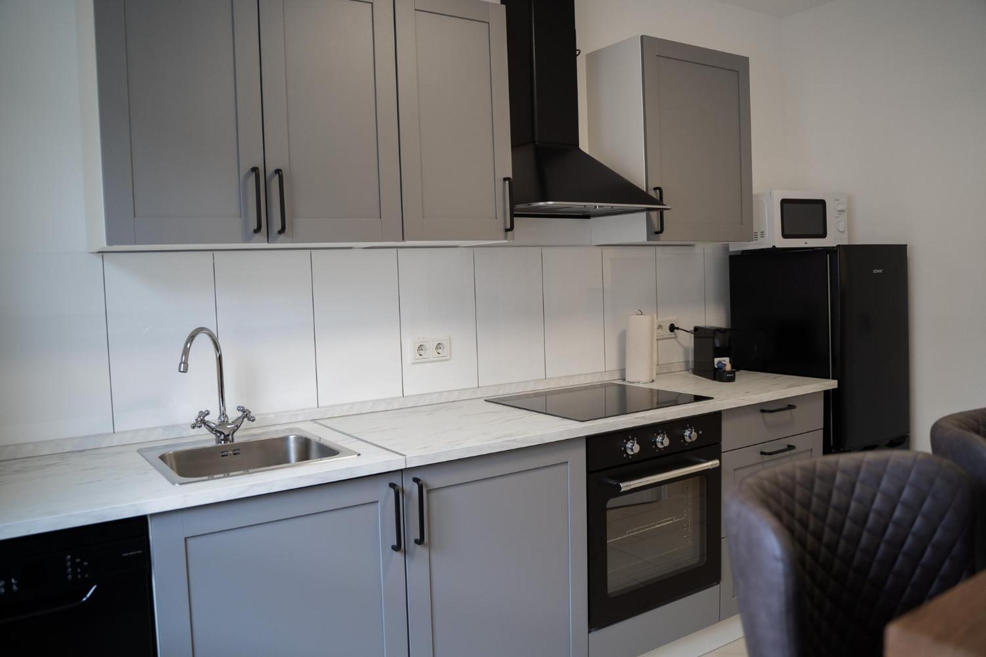 Gemuetliche & Individuelle Ferienwohnungen In Krefeld - Junik Apartments Eksteriør billede